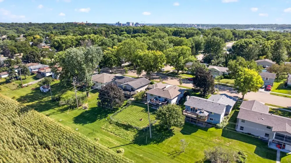 2509 26th Street NW Rochester, MN 55901