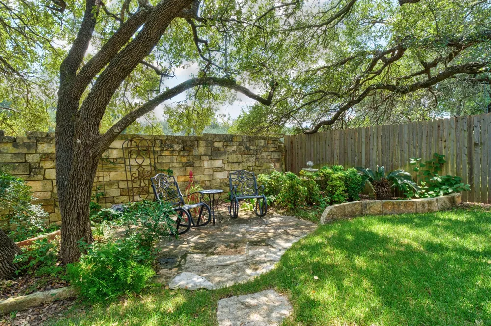 7405 Brecourt Manor Way Austin, TX 78739
