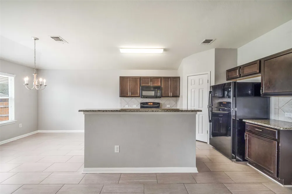 314 Foxglove Drive Hutto, TX 78634