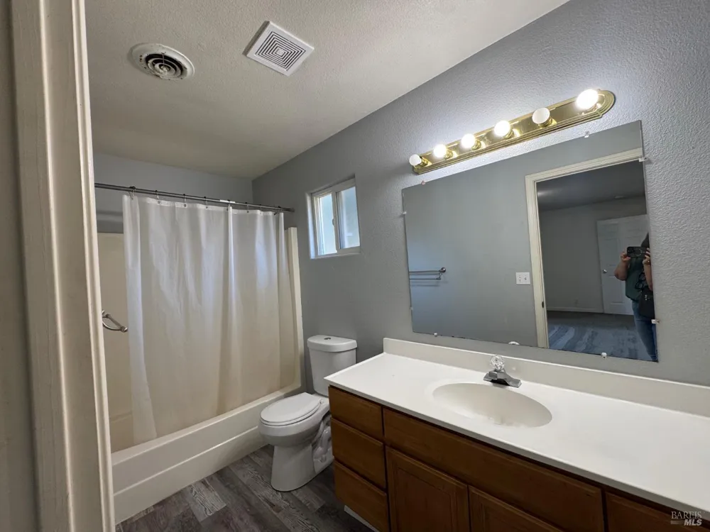 3158 14th Street Clearlake, CA 95422