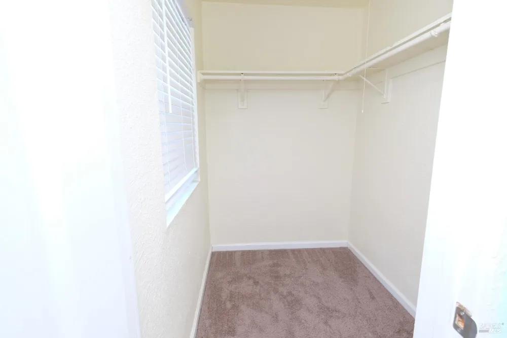 843 Benicia Road Vallejo, CA 94591