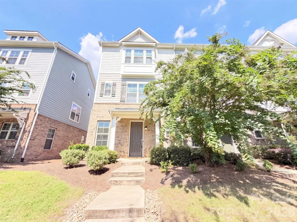 9431 Ainslie Downs Street Charlotte, NC 28273