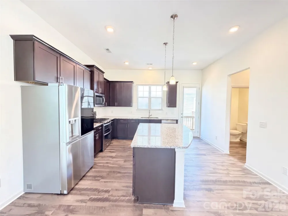 9431 Ainslie Downs Street Charlotte, NC 28273
