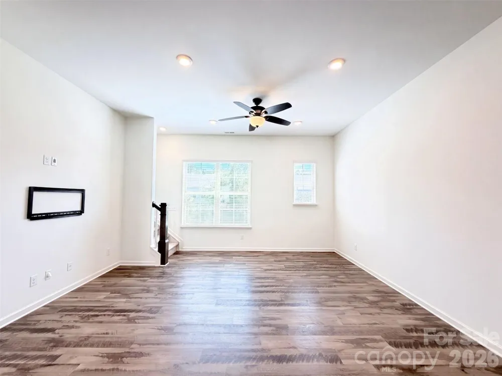 9431 Ainslie Downs Street Charlotte, NC 28273