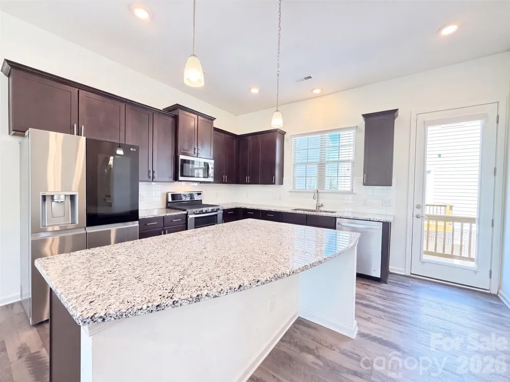 9431 Ainslie Downs Street Charlotte, NC 28273