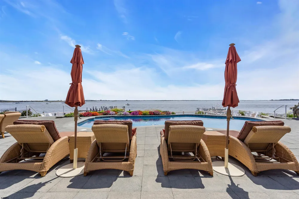 38 Broadway Somers Point, NJ 08244
