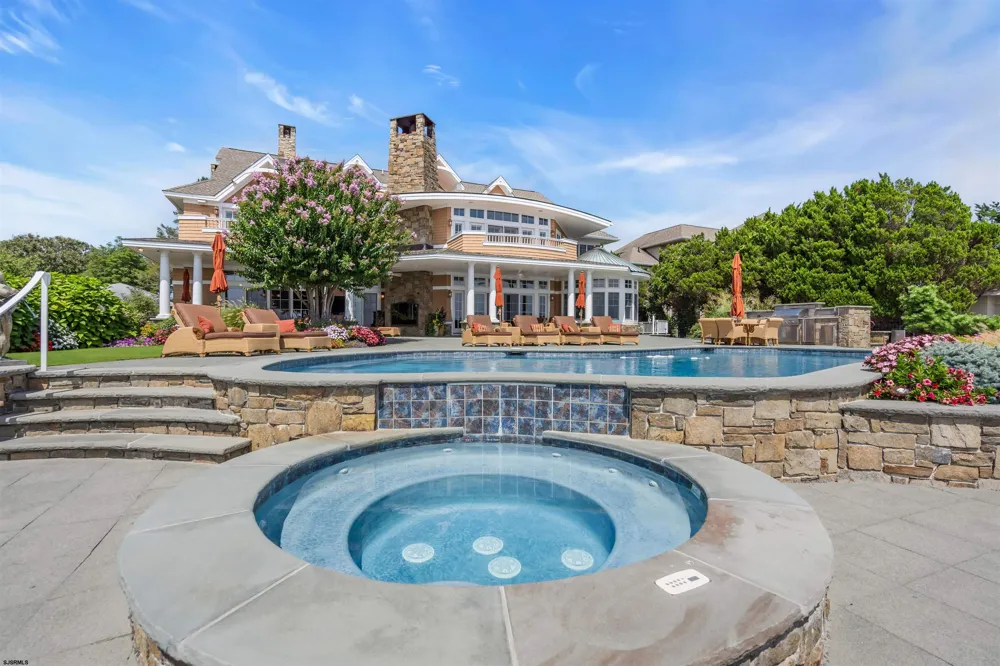 38 Broadway Somers Point, NJ 08244
