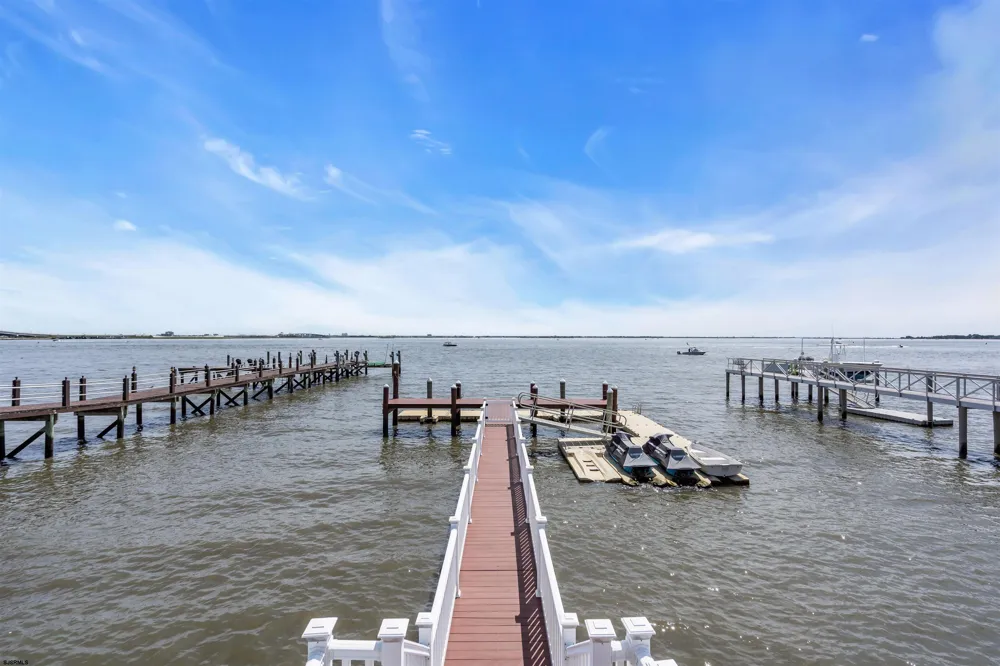 38 Broadway Somers Point, NJ 08244