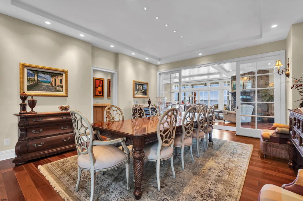 38 Broadway Somers Point, NJ 08244