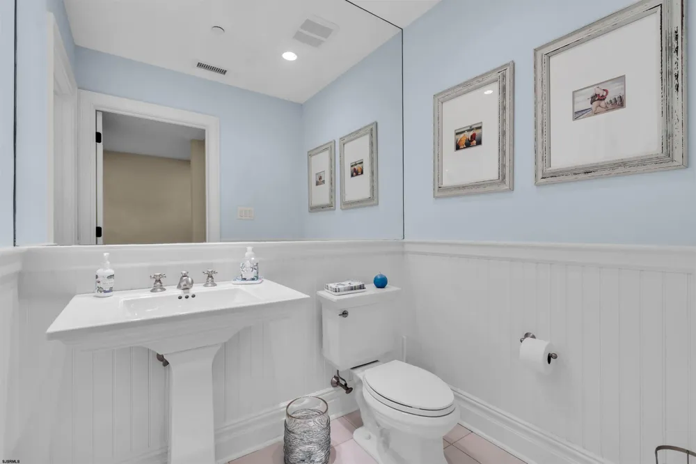 38 Broadway Somers Point, NJ 08244