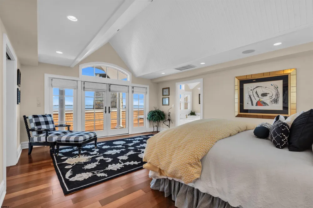 38 Broadway Somers Point, NJ 08244