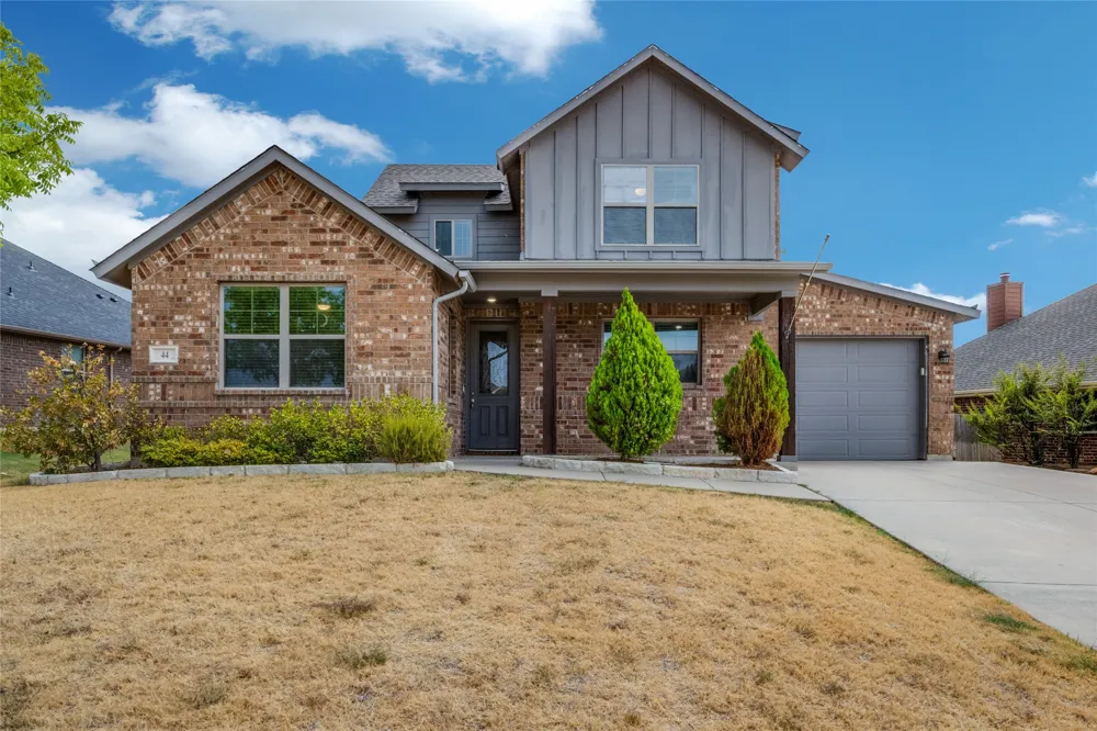 44 Kramer Lane Sanger, TX 76266