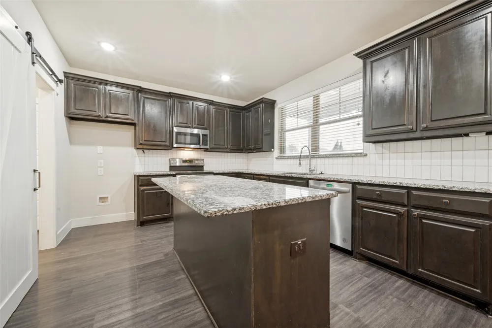 44 Kramer Lane Sanger, TX 76266