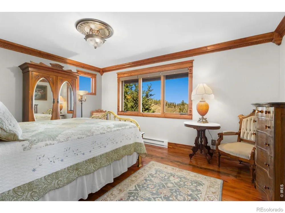 646 Stormy Peaks Drive Bellvue, CO 80512