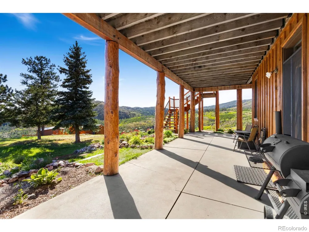 646 Stormy Peaks Drive Bellvue, CO 80512