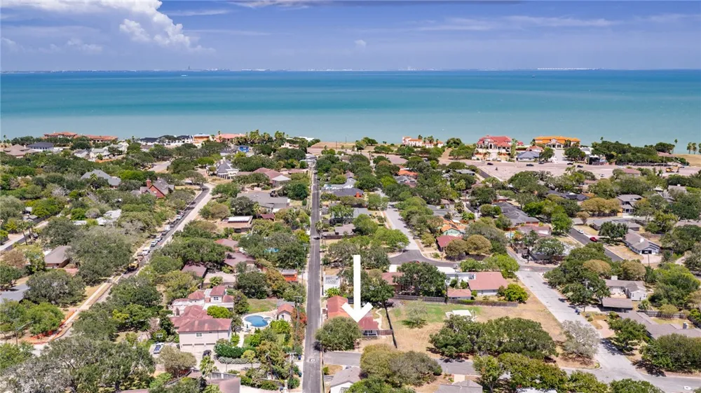 3302 Manitou Street Corpus Christi, TX 78411