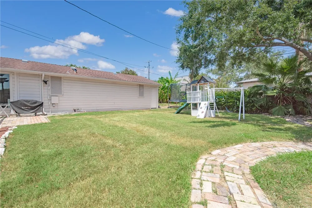 3302 Manitou Street Corpus Christi, TX 78411