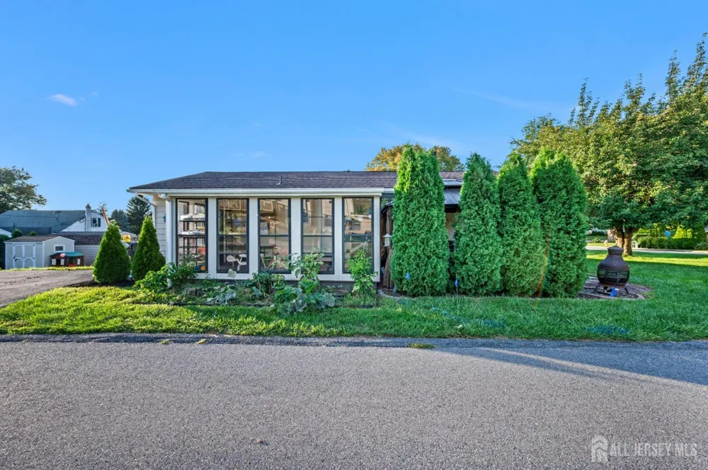 97 Bliss Boulevard Pohatcong, NJ 08865