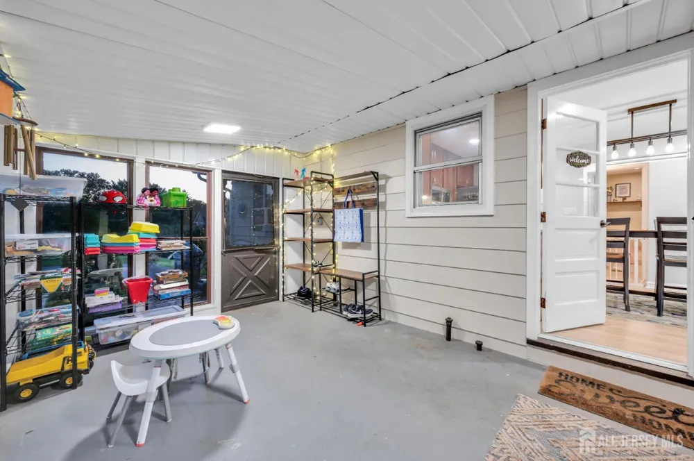 97 Bliss Boulevard Pohatcong, NJ 08865