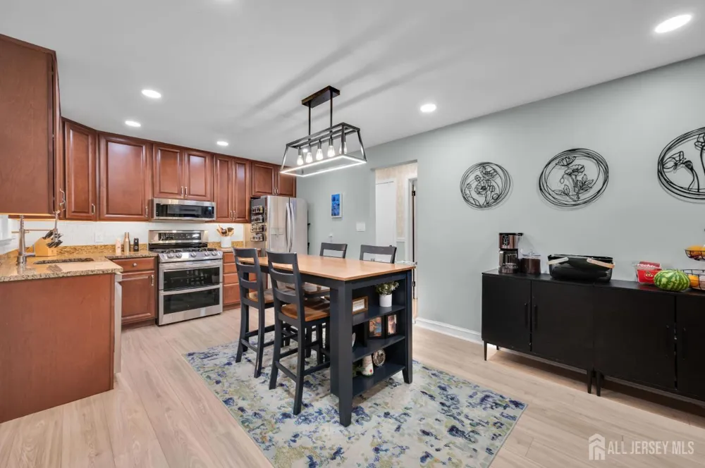 97 Bliss Boulevard Pohatcong, NJ 08865