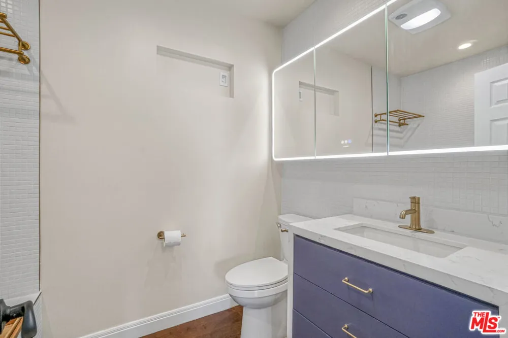 1230 Horn Avenue West Hollywood, CA 90069