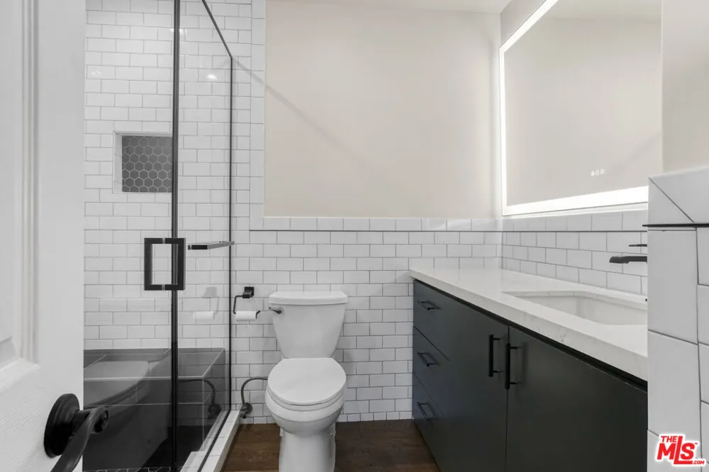 1230 Horn Avenue West Hollywood, CA 90069