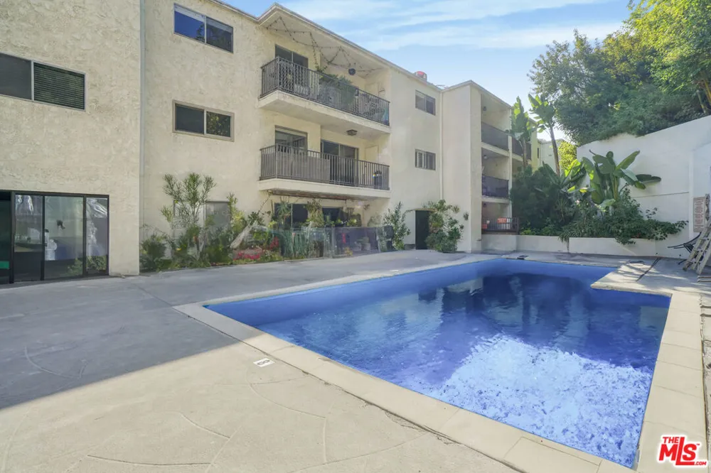 1230 Horn Avenue West Hollywood, CA 90069