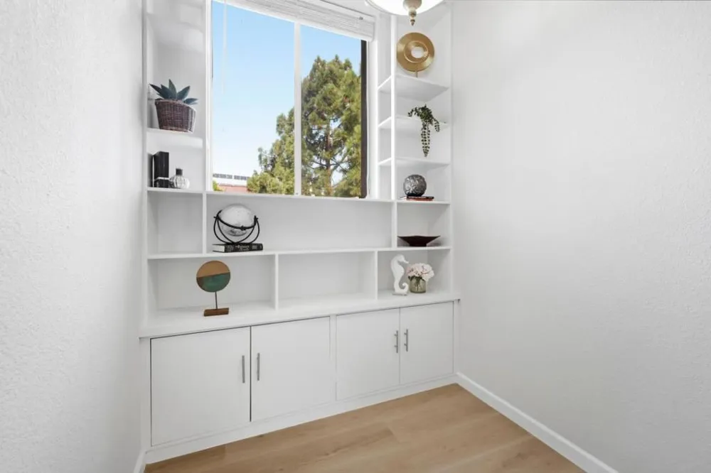 50 E Court Lane Foster City, CA 94404