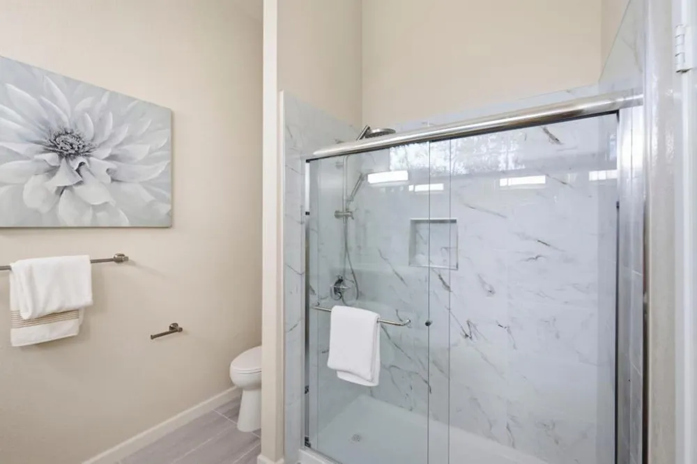 50 E Court Lane Foster City, CA 94404