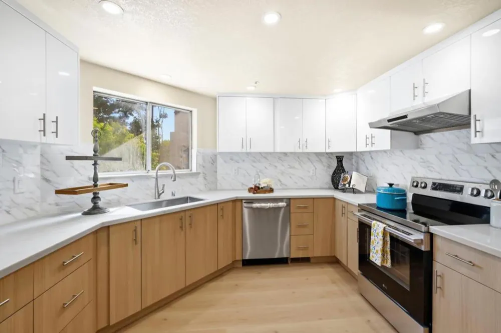 50 E Court Lane Foster City, CA 94404