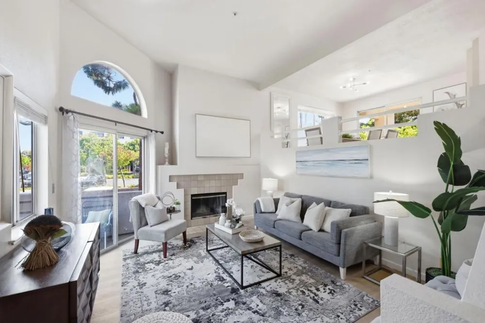 50 E Court Lane Foster City, CA 94404