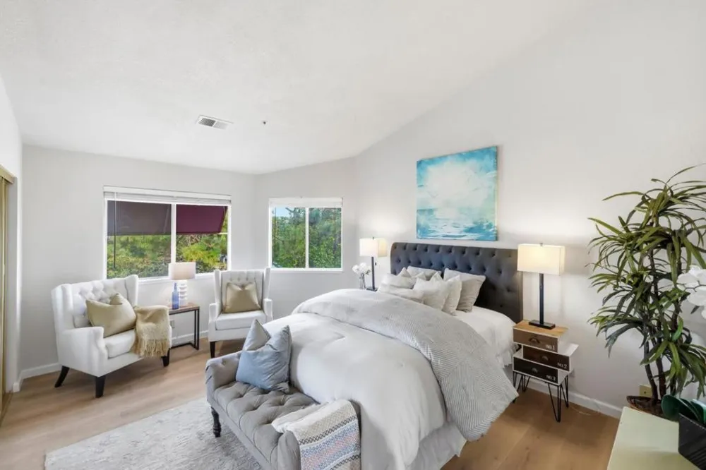 50 E Court Lane Foster City, CA 94404