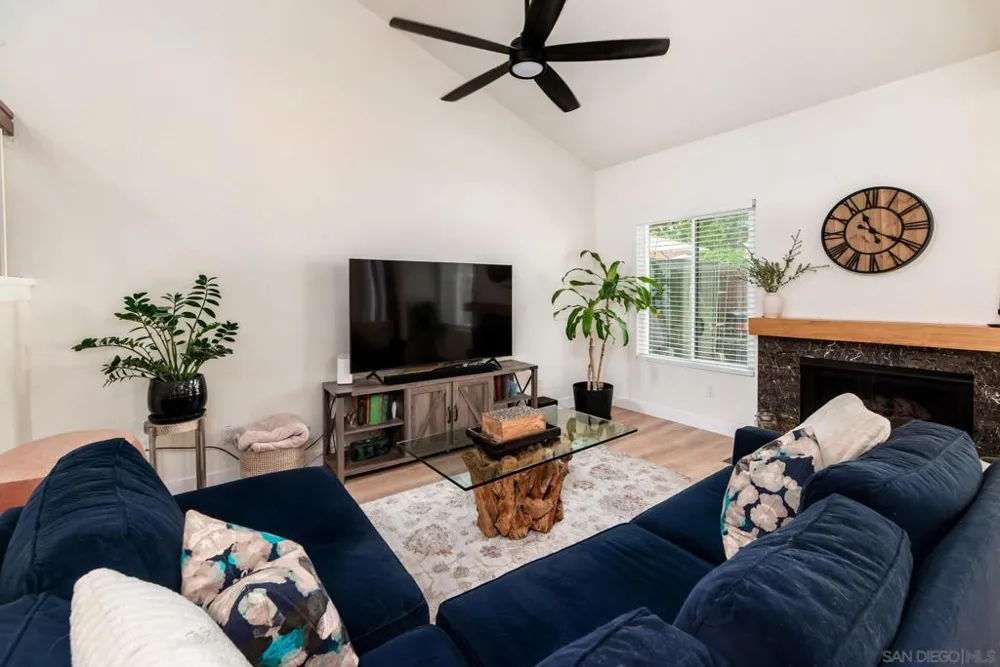 1559 Apache Dr #C Chula Vista, CA 91910