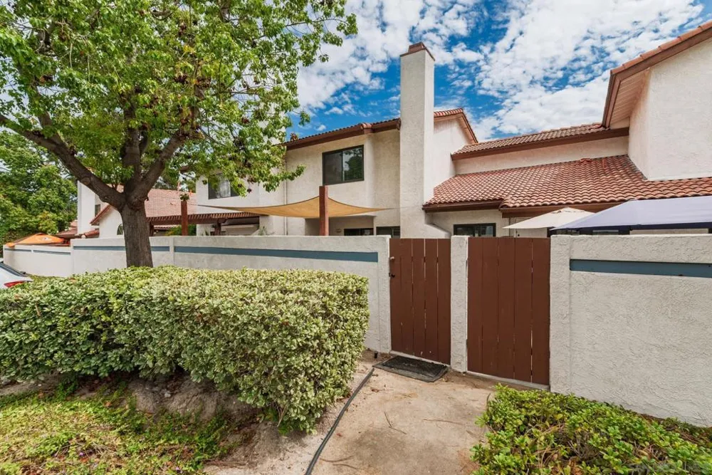 1559 Apache Dr #C Chula Vista, CA 91910