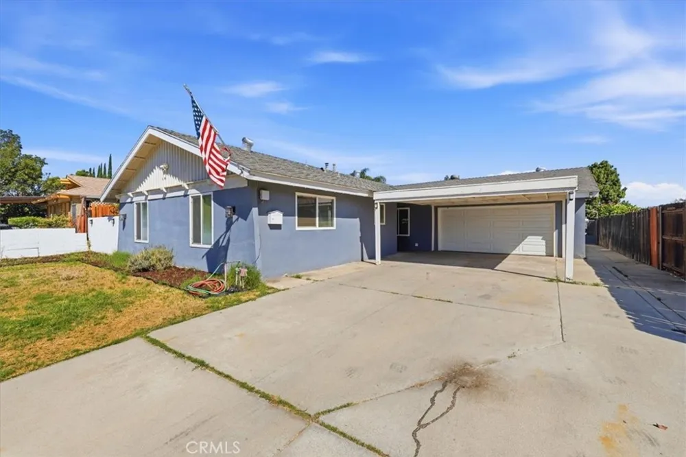 5985 Kitty Hawk Drive Riverside, CA 92504