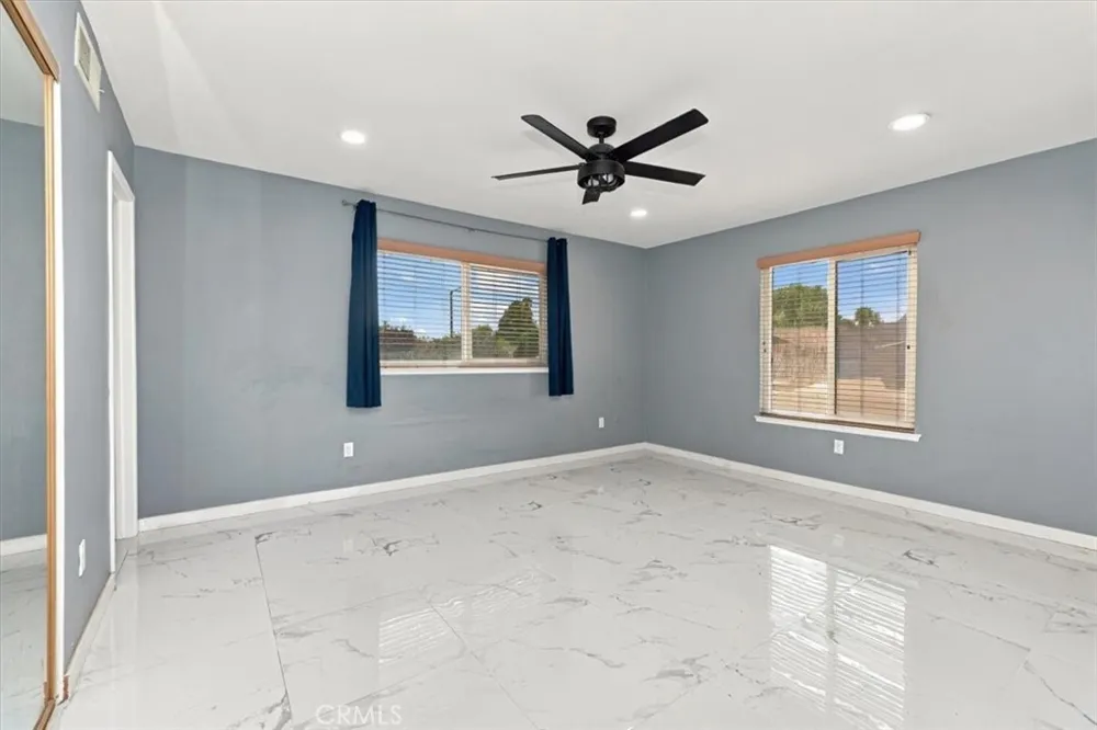 5985 Kitty Hawk Drive Riverside, CA 92504