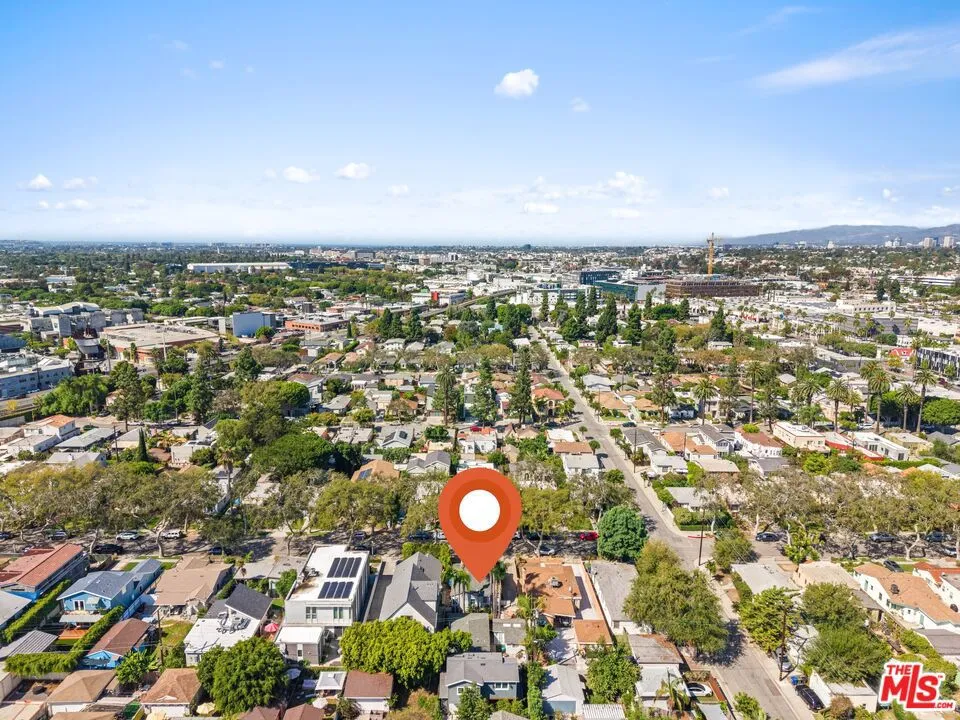 3414 Fay Avenue Culver City, CA 90232