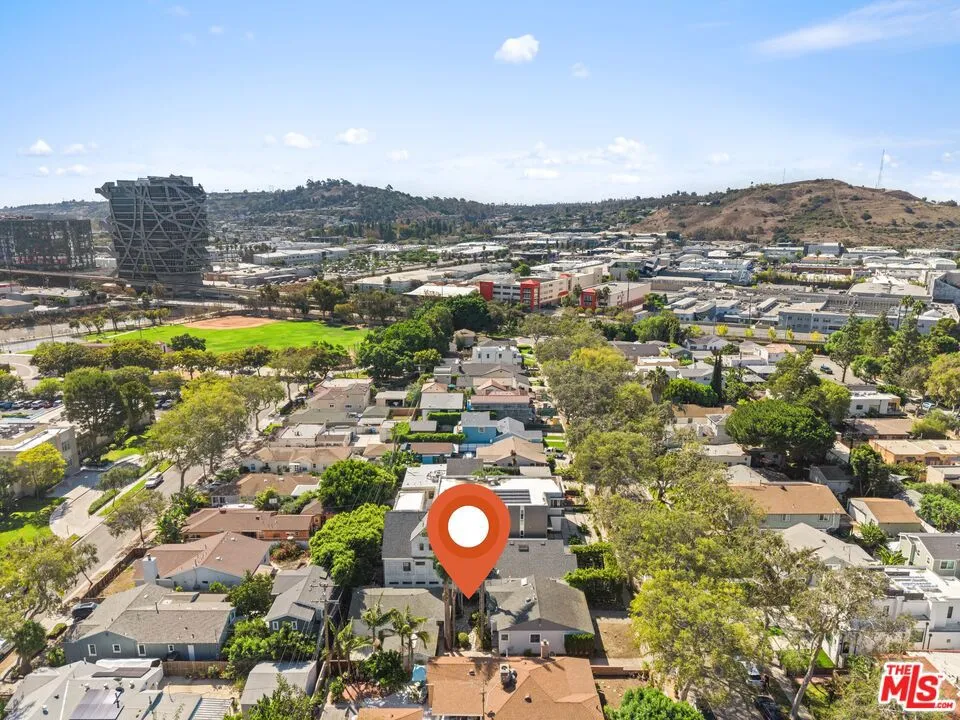 3414 Fay Avenue Culver City, CA 90232