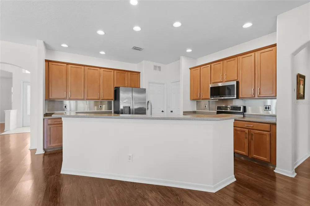 1729 PINYON PINE DR Sarasota, FL 34240