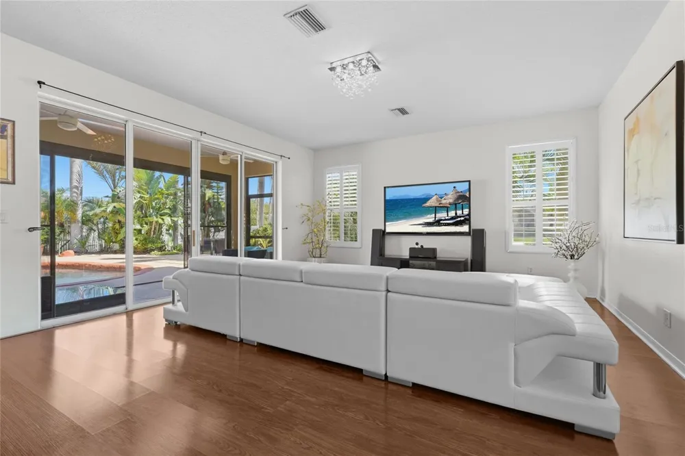 1729 PINYON PINE DR Sarasota, FL 34240