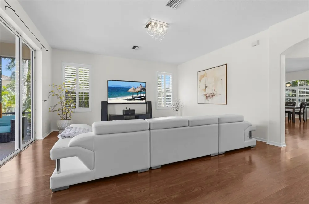 1729 PINYON PINE DR Sarasota, FL 34240