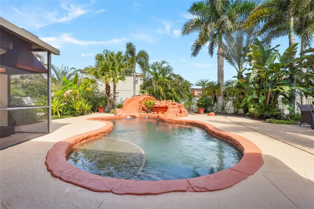 1729 PINYON PINE DR Sarasota, FL 34240