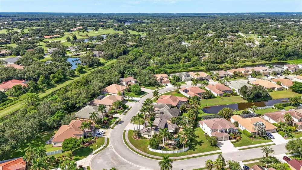1729 PINYON PINE DR Sarasota, FL 34240