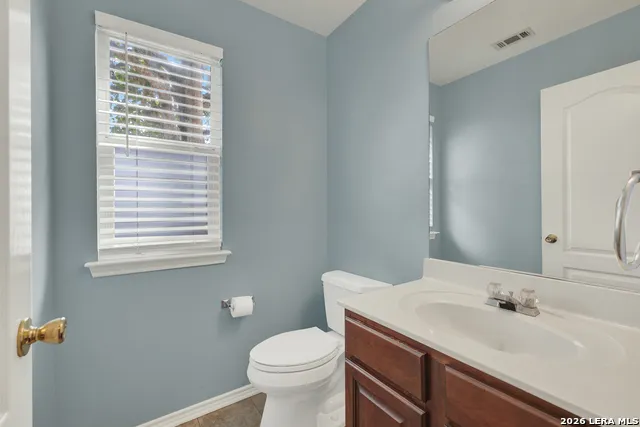204 FALCON RIDGE DR New Braunfels, TX 78130