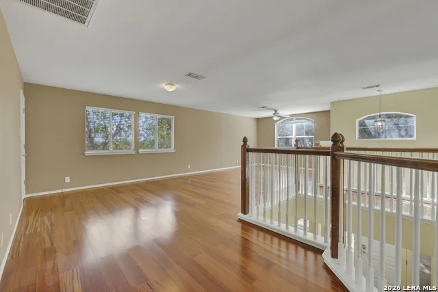204 FALCON RIDGE DR New Braunfels, TX 78130