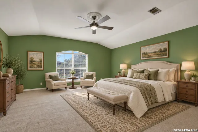 204 FALCON RIDGE DR New Braunfels, TX 78130