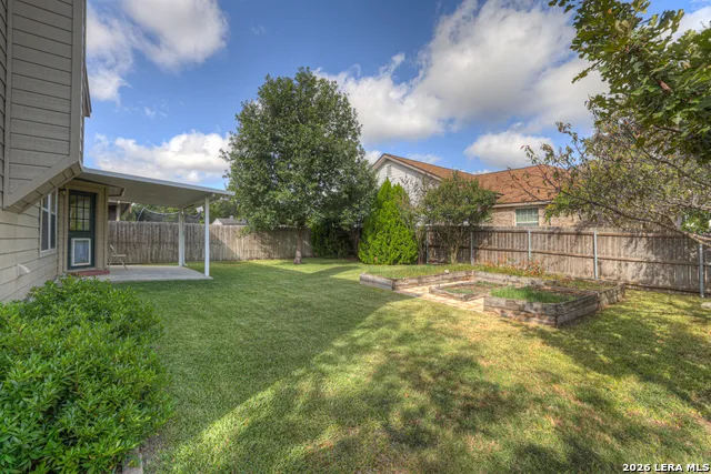 204 FALCON RIDGE DR New Braunfels, TX 78130