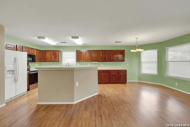 204 FALCON RIDGE DR New Braunfels, TX 78130