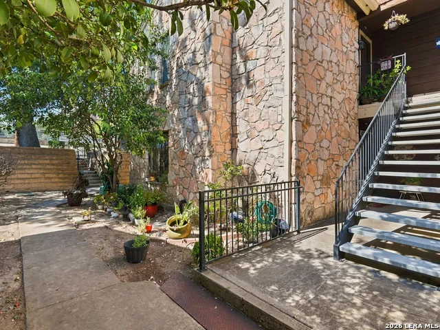 11520 Huebner #201 San Antonio, TX 78230
