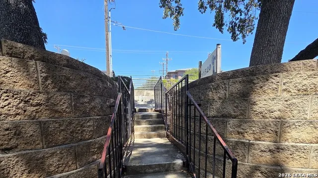 11520 Huebner #201 San Antonio, TX 78230